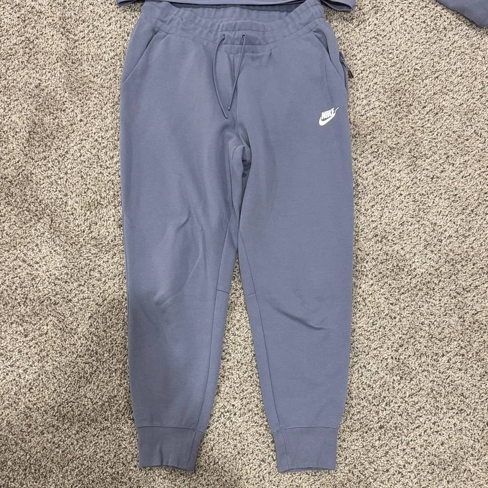 Women’s Nike Slate Blue Hoodie & Jogger Lounge Set - Picture 3 of 4